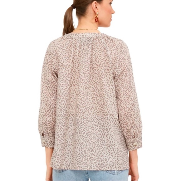 TUCKERNUCK Brannen Light Leopard Blouse Cotton Button Long Sleeve Print Pattern - Picture 4 of 15
